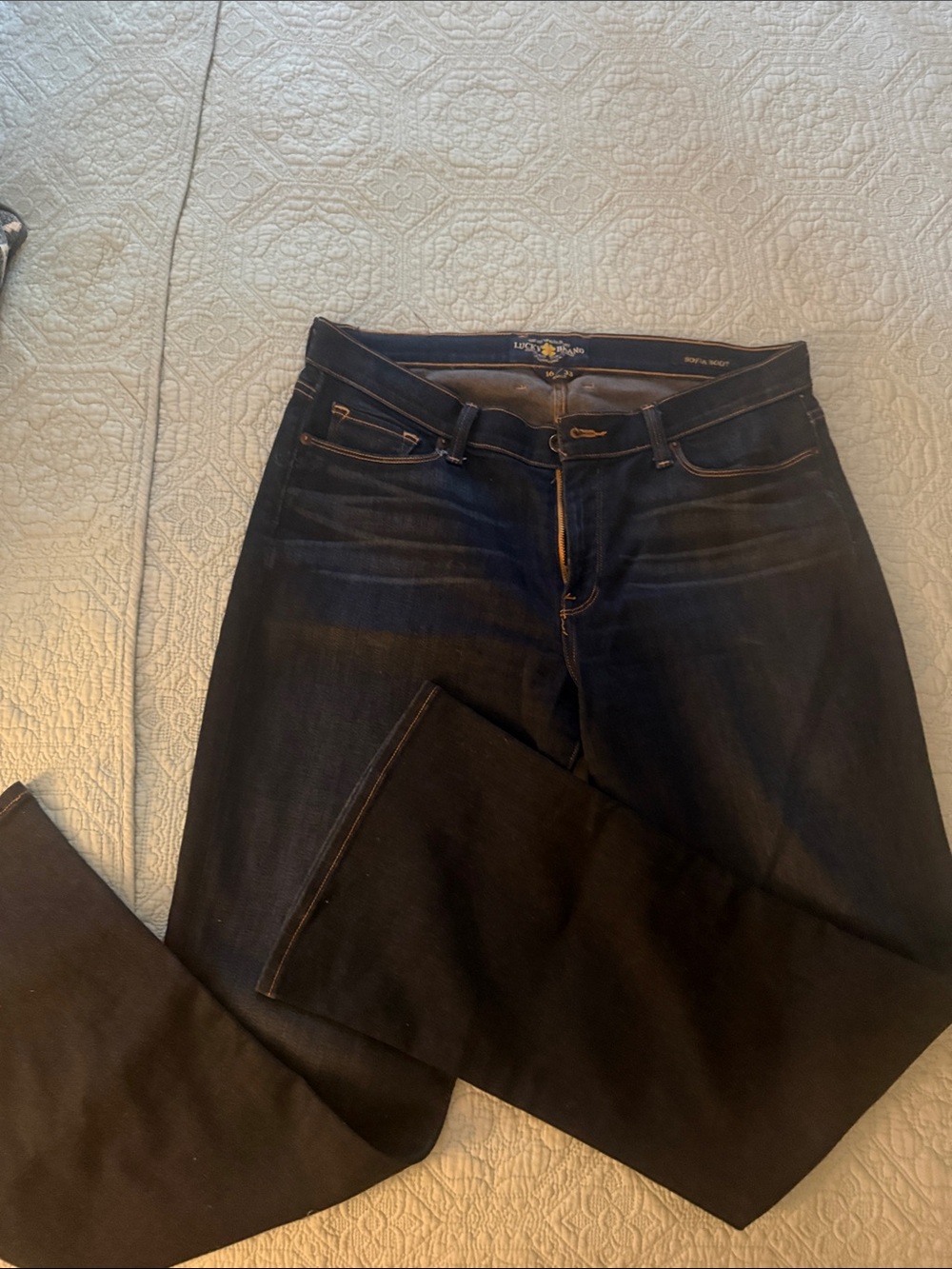 Lucky Brand Women's Dark Indigo Sophia Boot Leg ankle Jeans